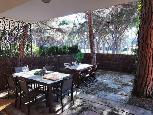 Fantástica villa en Playa de Aro, a 100m del mar, con terraza y 6 habitaciones - ES-209-11