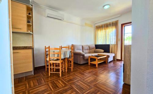 Apartamento Vista Nova: Urbanización con Piscina