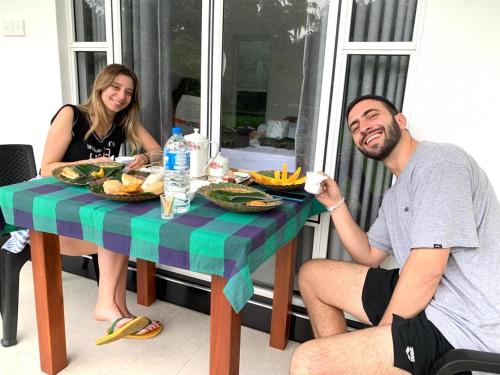 Jídlo v hotelu nebo okolí