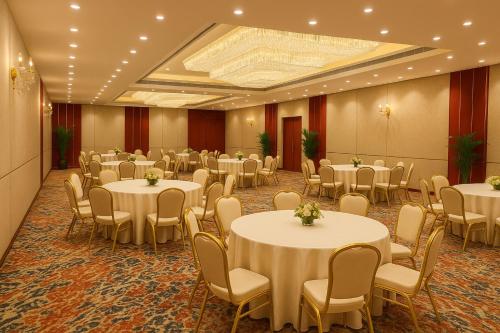 Εστιατόριο ή άλλο μέρος για φαγητό στο The Eco Satva Kota - A Carbon Neutral Hotel