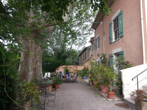 Photo de la galerie de l'établissement Berne &Michel, à Montfavet