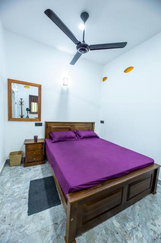 Ένα ή περισσότερα κρεβάτια σε δωμάτιο στο Allen Villa