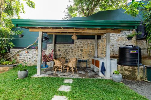 Κήπος έξω από το Allen Villa