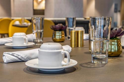 Příslušenství pro přípravu čaje a kávy v ubytování Cambria Hotel Rock Hill - University Center