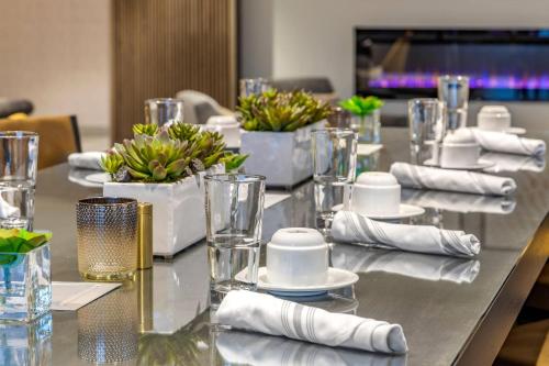 Restaurace v ubytování Cambria Hotel Rock Hill - University Center