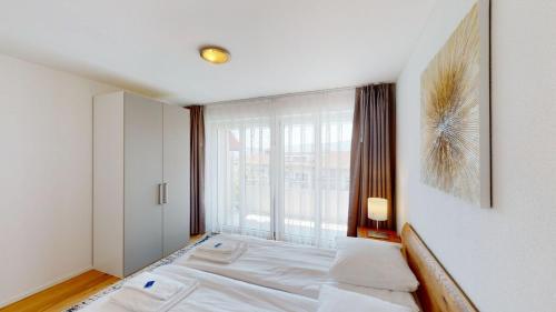 Central but quiet 1BR apartment - Sun 6