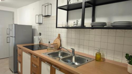 Apartment Kollmann - 50m from Arena, private courtyard