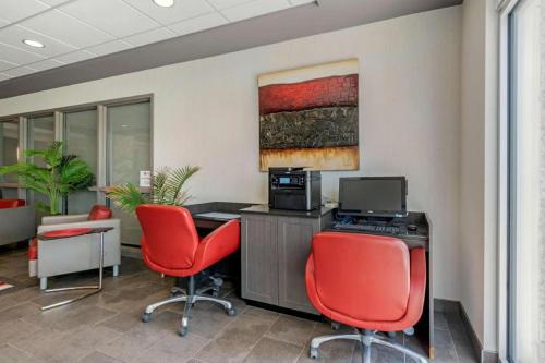 Gallery image of Best Western Plus Eastgate Inn & Suites in Regina