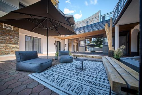 Χώρος καθιστικού στο The Poolhouse Boutique Lodge