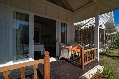 Paus Putih Hotelにあるバルコニーまたはテラス