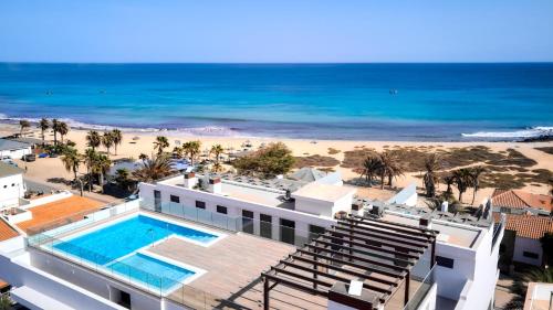 Apartamentos Golfinho Dourado `Edifício Lux,s