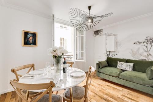 Stylish and Modern Apt Paris Quartier Latin