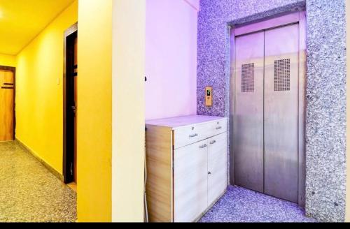 Kuchyň nebo kuchyňský kout v ubytování Downtown Ecoview Inn
