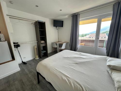 Photo de la galerie de l'établissement HeberGeneve : Vue sur le Jura, à Gex