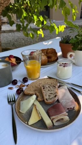 Jídlo v bed and breakfast nebo okolí