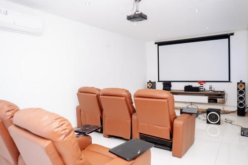 Posezení v ubytování Kretxeu Luxury Villa