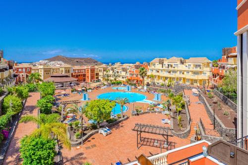 2 BDR Charming Stay in Los Cristianos