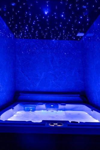 Ảnh trong thư viện ảnh của L'étoilé Strasbourg Jacuzzi Détente & Confort ở Strasbourg