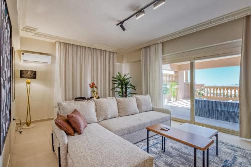 Stylish 2BR Ensuite Terrace Pool by Beithady - BH-26-501