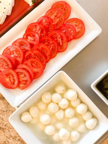 Jídlo v hotelu nebo okolí