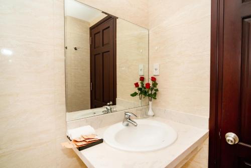 Un baño de Galliot Hotel Nha Trang