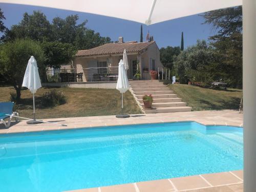 Πισίνα στο ή κοντά στο Holiday Home Provence with Pool