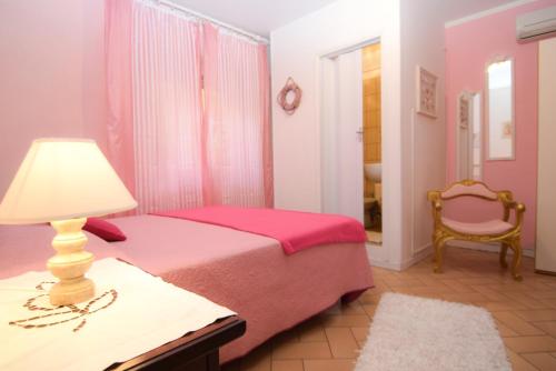 Fotografie z fotogalerie ubytování Hotel Villa Denia v destinaci San Vincenzo