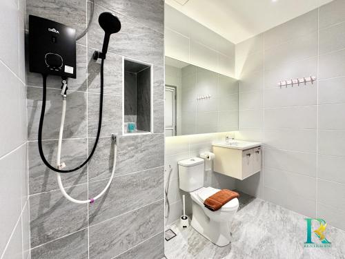 Bilik mandi di KSL Residence 2 by RR JBcity