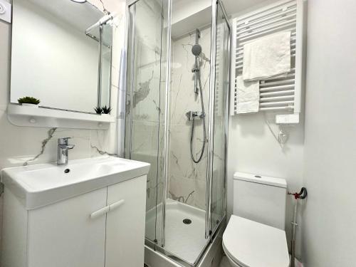 New 134 Suite Piaf - Cosy Apartment Paris Center