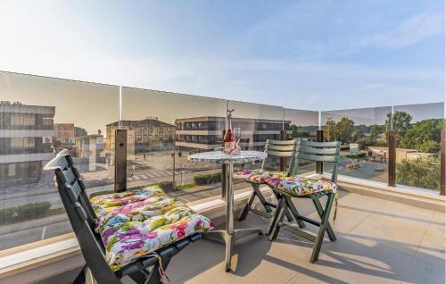 3 Bedroom Gorgeous Apartment In Medulin