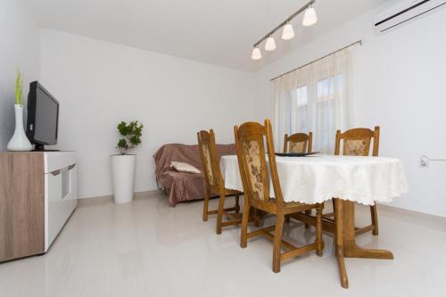 Apartment Gostinjska