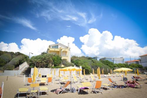 Fotografie z fotogalerie ubytování Hotel Villa Denia v destinaci San Vincenzo