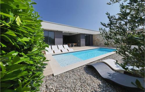 Villa K2