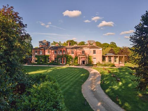Jardín al aire libre en The Retreat, Elcot Park