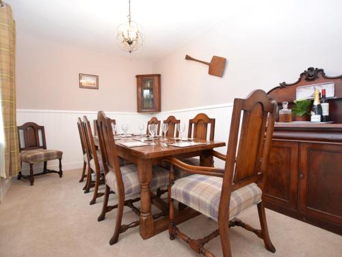 Ποτά στο 5 bed in Chirnside 77337