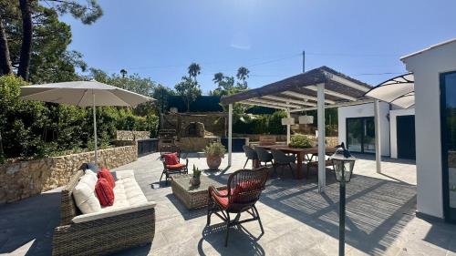 Tropicana - Private Pool - 10 Guests - Albufeira