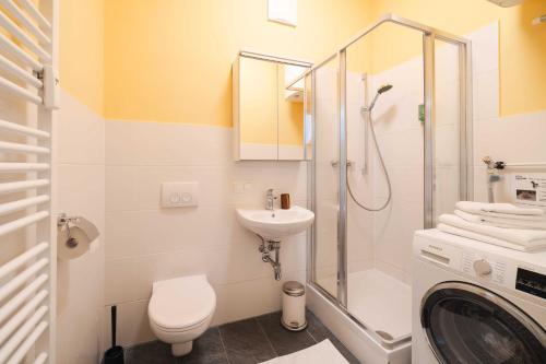 Koupelna v ubytování Yellow Flat by GrazRentals with best location & free parking
