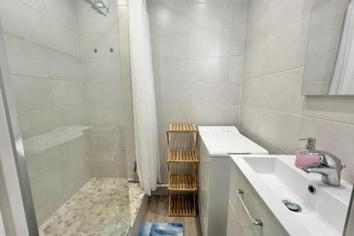 Charming studio near the old port - Cannes