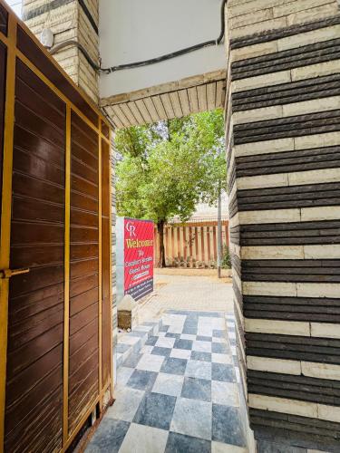 Фотография из галереи Comfort Rezidor Guest House в Калар-Готе