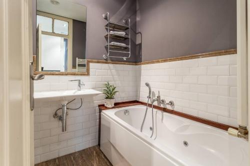 Koupelna v ubytování BaruHaus Santo Domingo GRUPOS