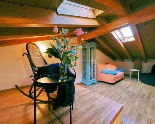 Ruang duduk di ANTICO BORGO PRABIÙ Appartement Hegos