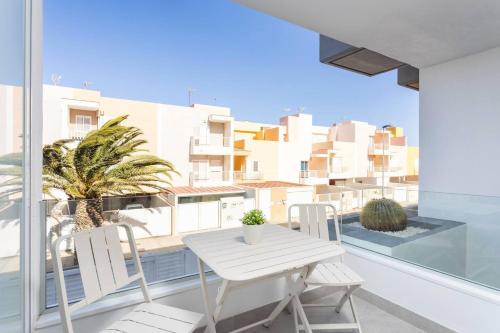 Sunnyland Casa Acoran