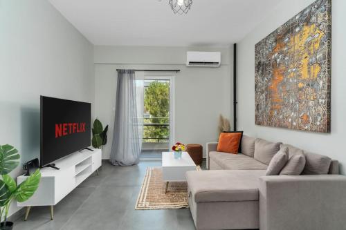 Aera Nest - 2BR, Alimos