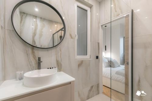 MBA - Échiquier 1 Luxury Apartment 4 bathrooms Paris center