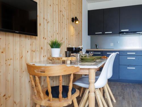 Studio Beau Soleil G11 by Interhome