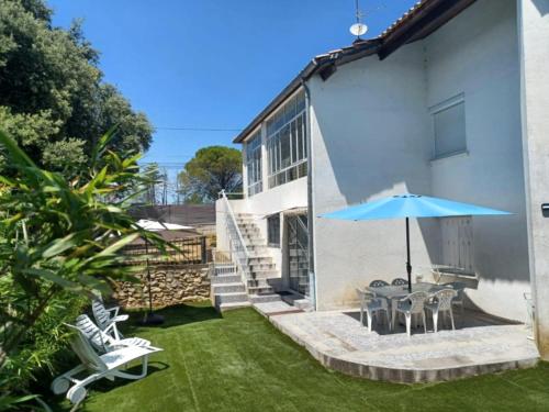 Apartment with garden and pool