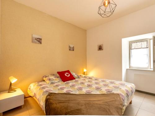 Apartment La Tréherais by Interhome