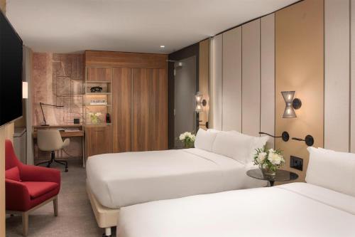 Χώρος καθιστικού στο NH Collection New York Madison Avenue