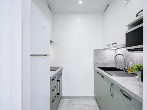 Apartment Le Marigny-3 by Interhome