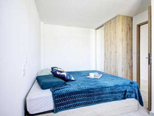 Apartment Le Marigny-3 by Interhome